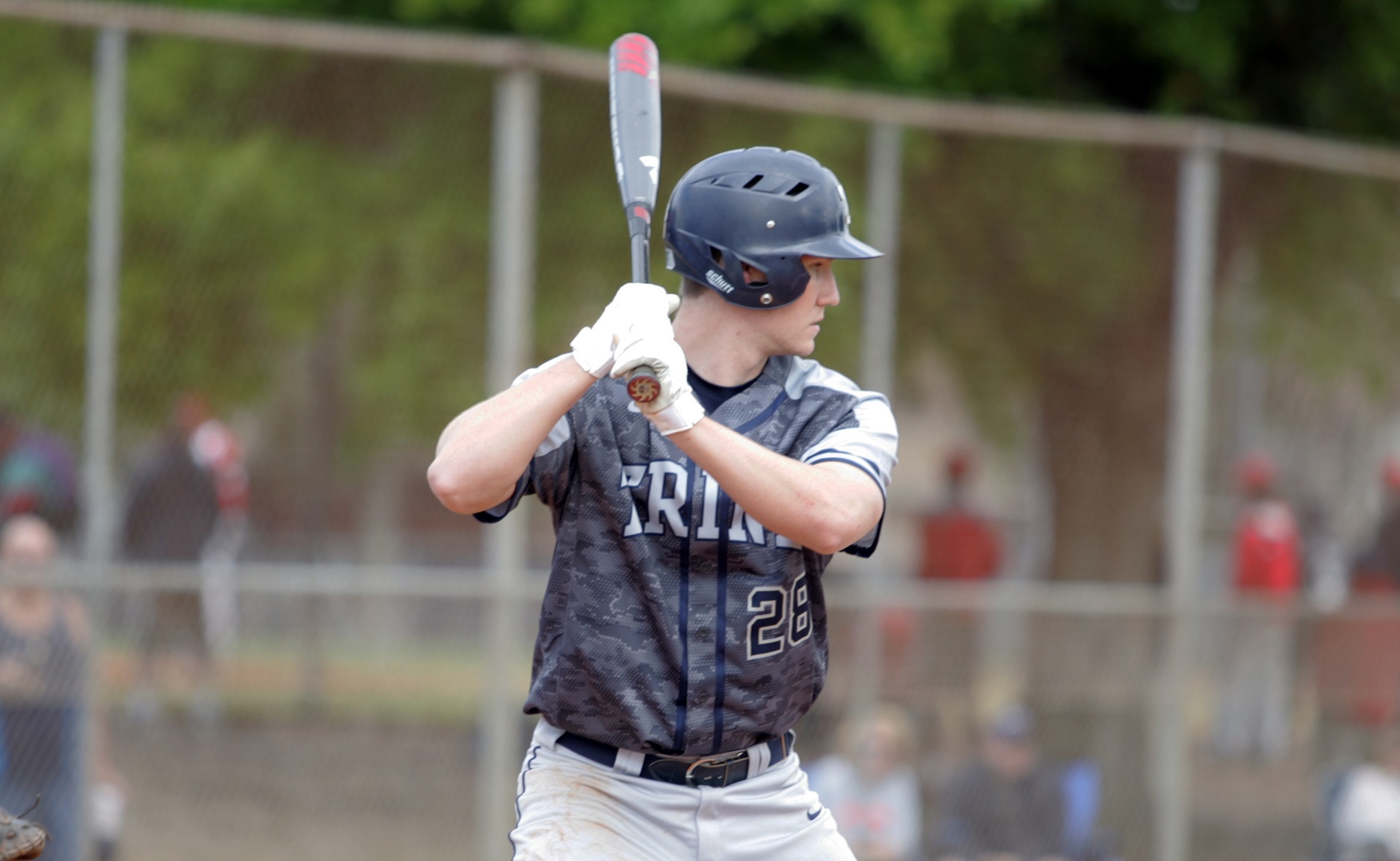 Baseball Splits Doubleheader with Greenville in Extra Innings
