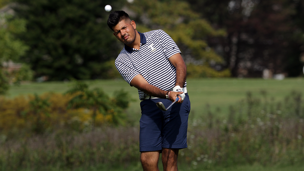 Coeto Advances as Individual as Men's Golf Just Misses Cut