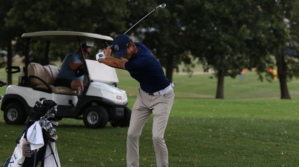 Civanich Leads Men's Golf to Third-Place Finish