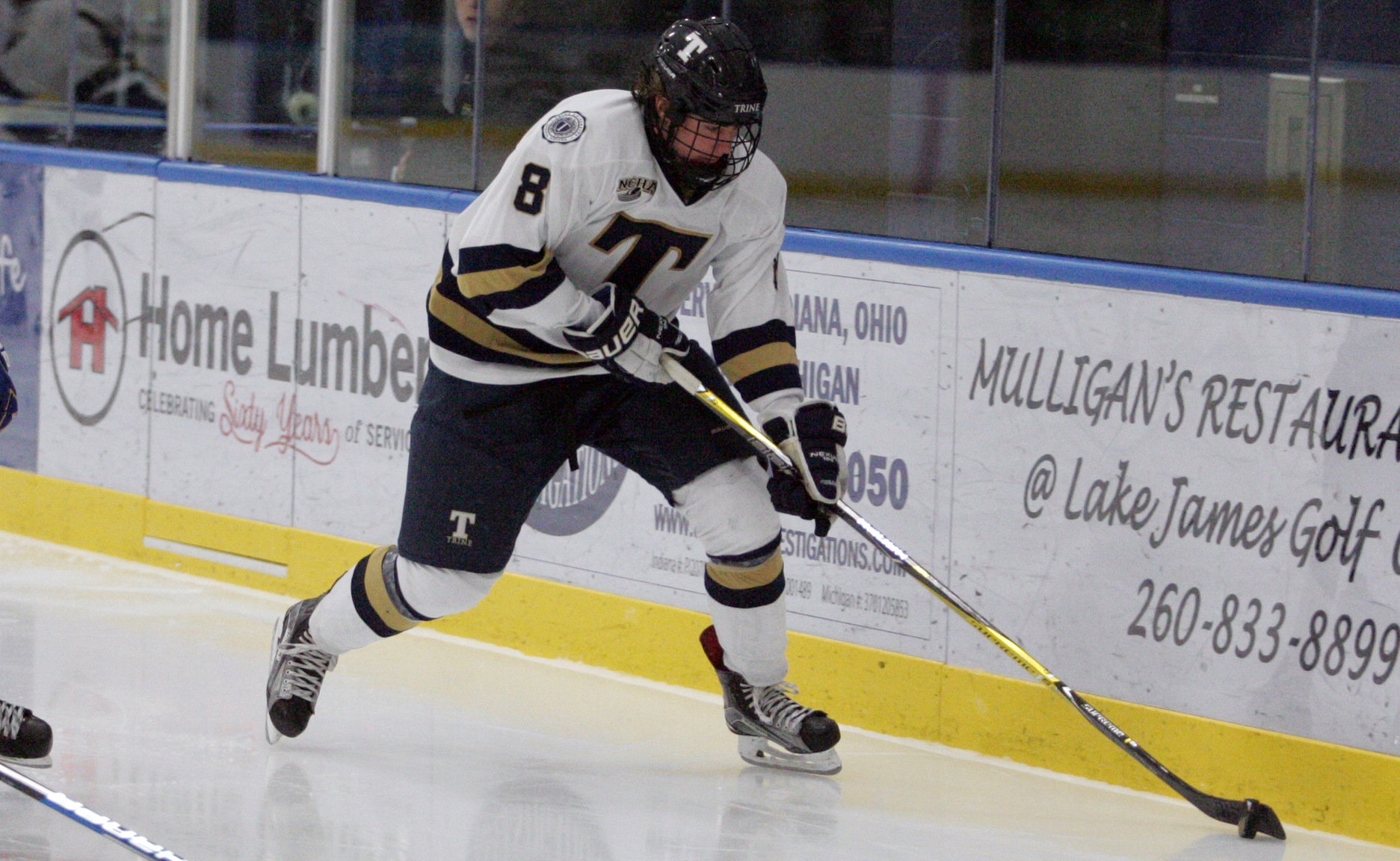 Men's Hockey Comes Out on Top in One Goal Thriller