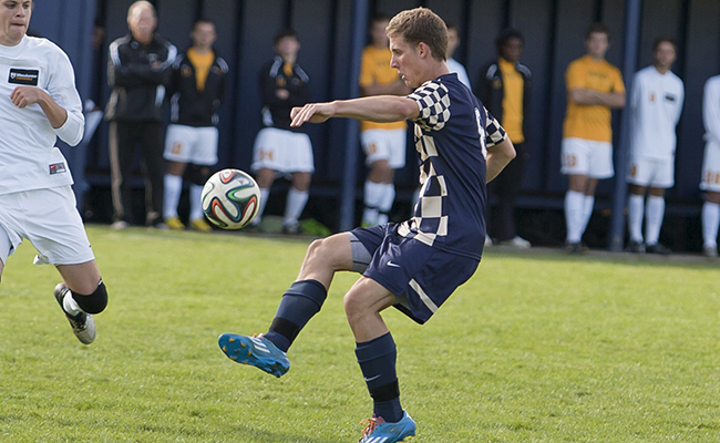 Comets Come From Behind to Defeat Trine