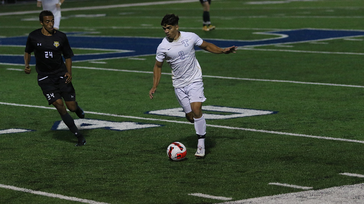Late Goals Lift Trine to Victory over Anderson