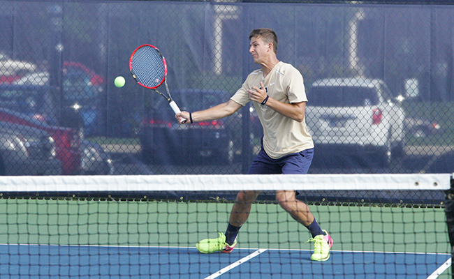 Thunder Men Drop Non-Conference Match to Earlham