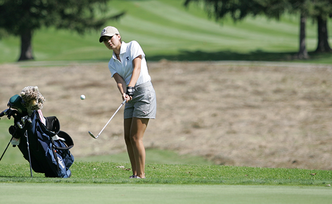 Women's Golf Finishes Fourth