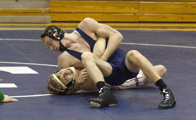 Three Wrestlers Victorious, but Thunder Fall to No. 2 Wabash