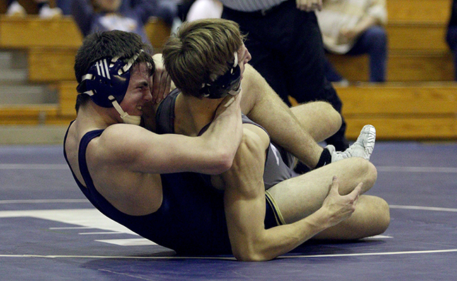 Thunder Struggle in First Duals of the Season