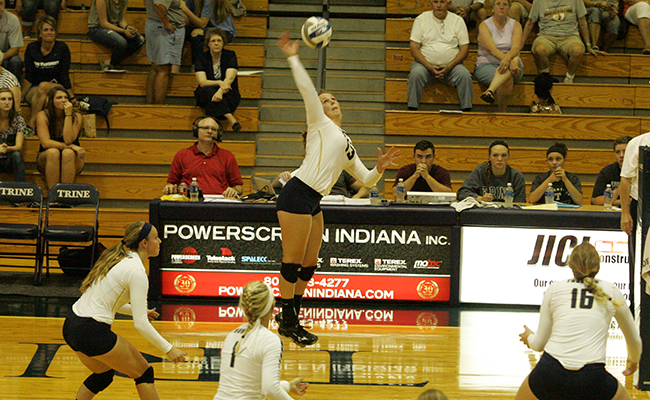 Volleyball Drops Two at DePauw Invitational
