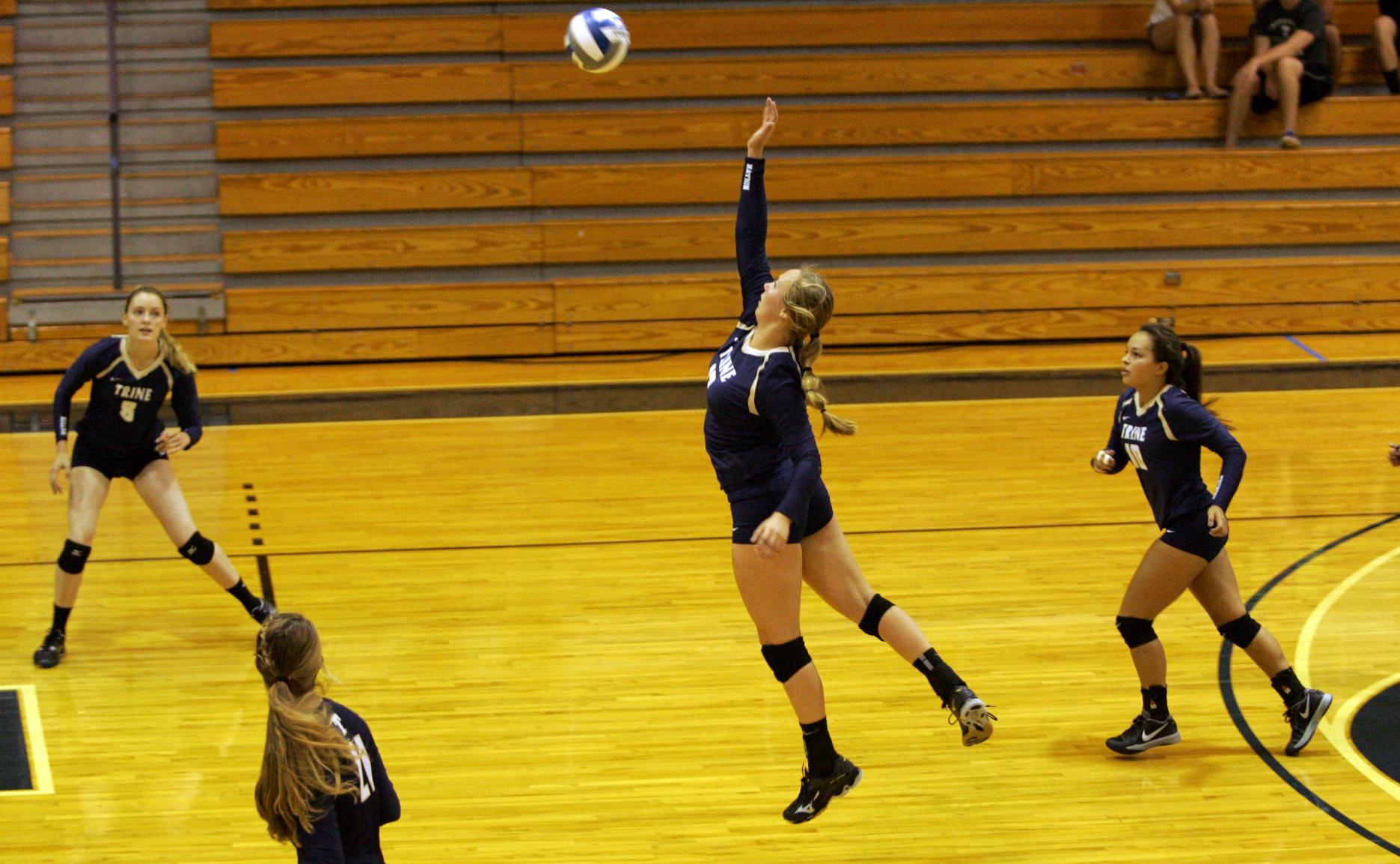 Volleyball Falls to Adrian