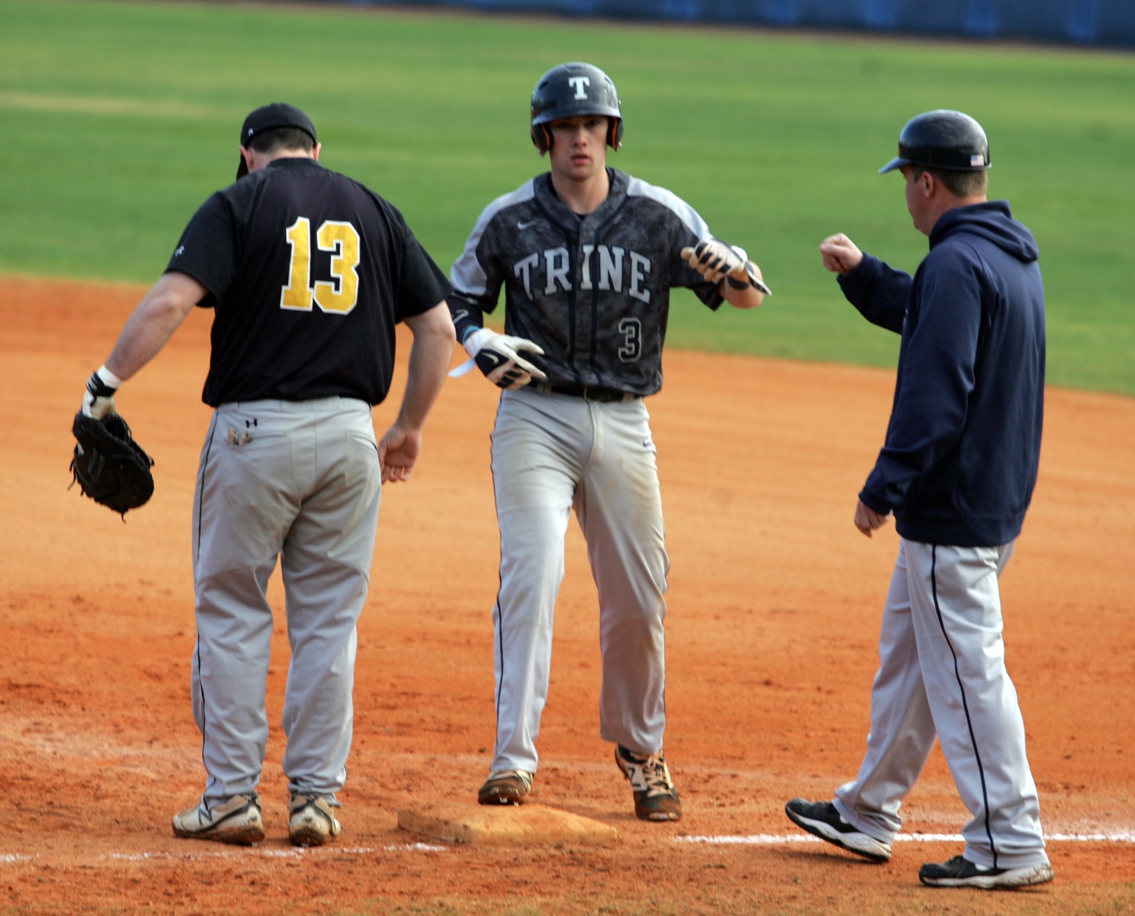 Baseball Ends Florida Trip With Split Against King's