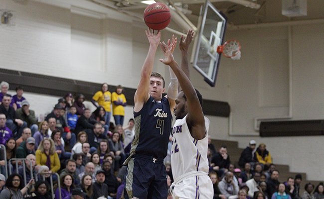 Men's Hoops Defeated by Adrian in MIAA Tournament Title Game