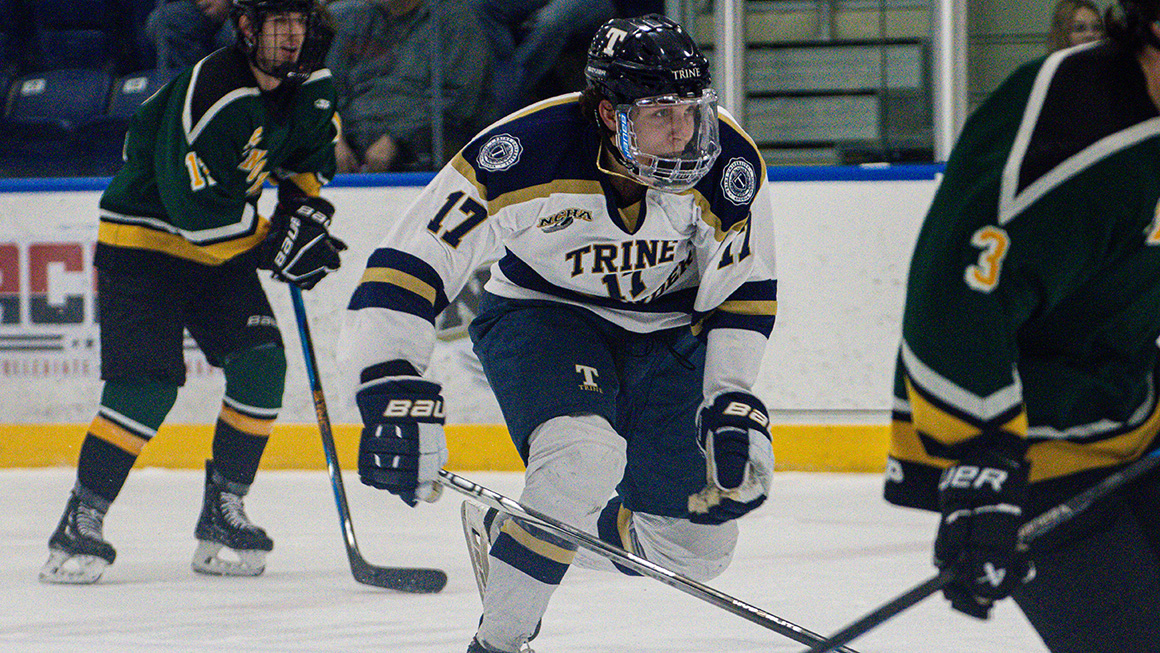 Men's Hockey Hangs Six on Foresters