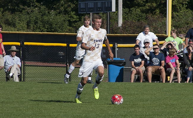 Men's Soccer Opens Season with Loss at Anderson