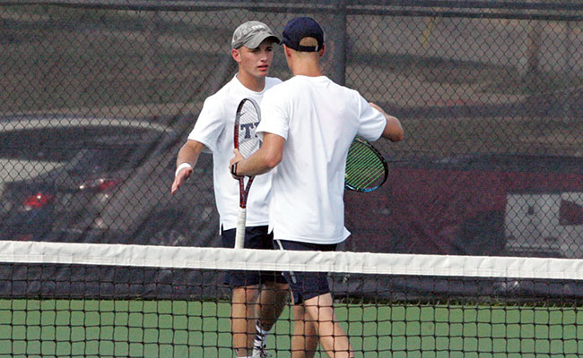 Men's Tennis Edged Out by Clark University