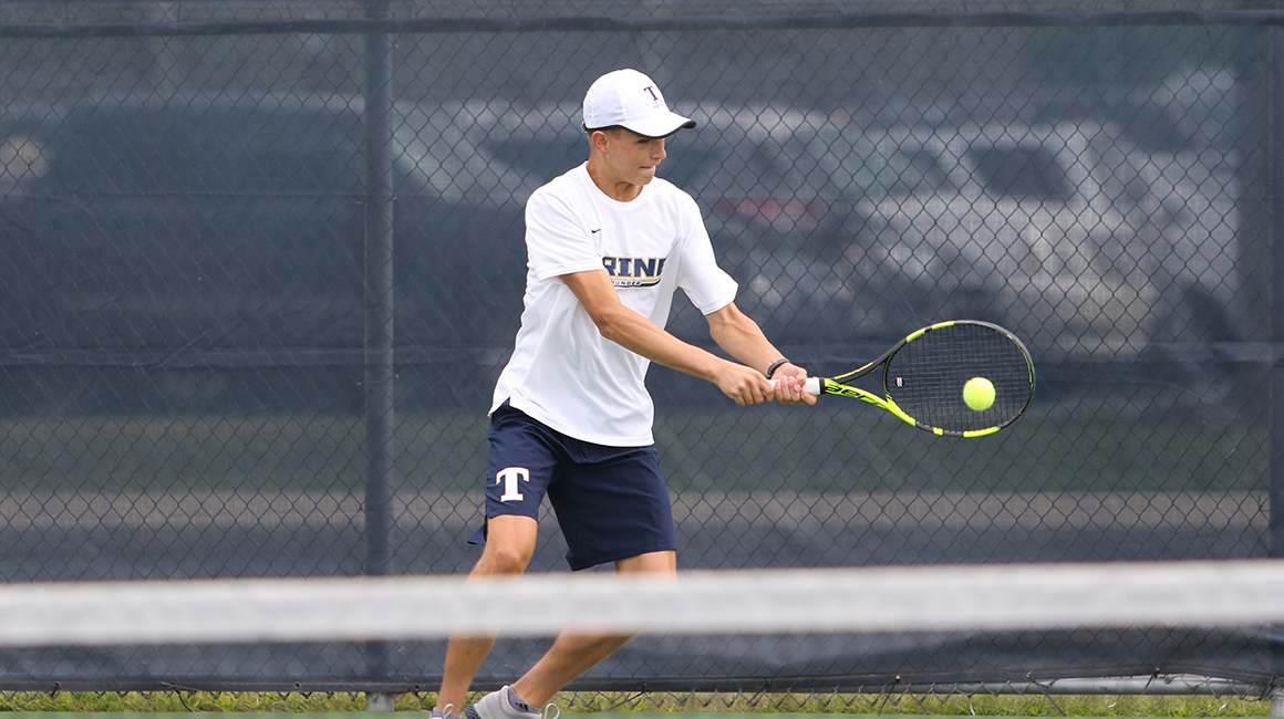 Men's Tennis Sweeps Outnumbered Spartans
