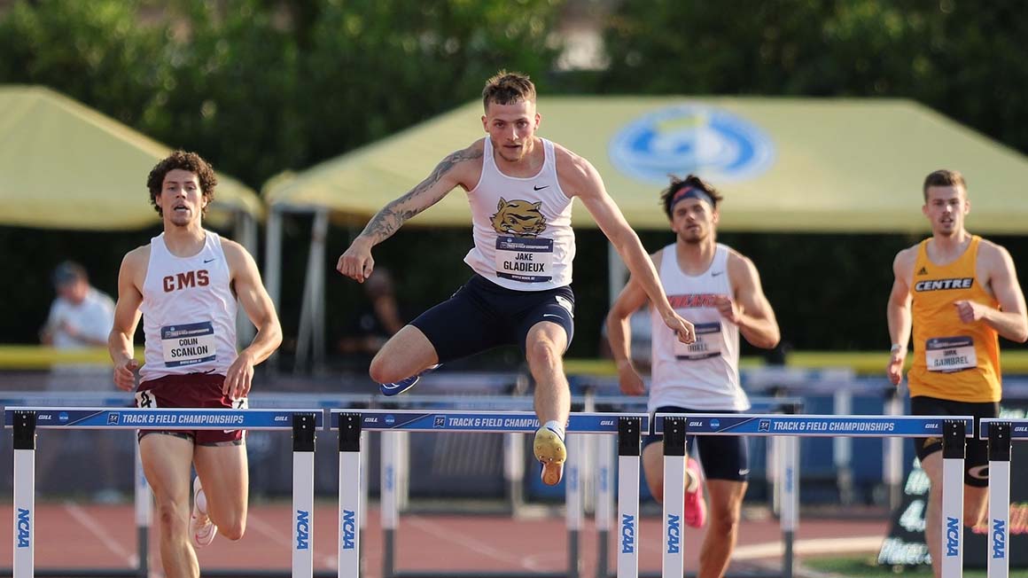 Gladieux Moving on to 400-Meter Hurdle Finals