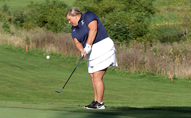 Women's Golf Ninth After First Round of Campbell Invite
