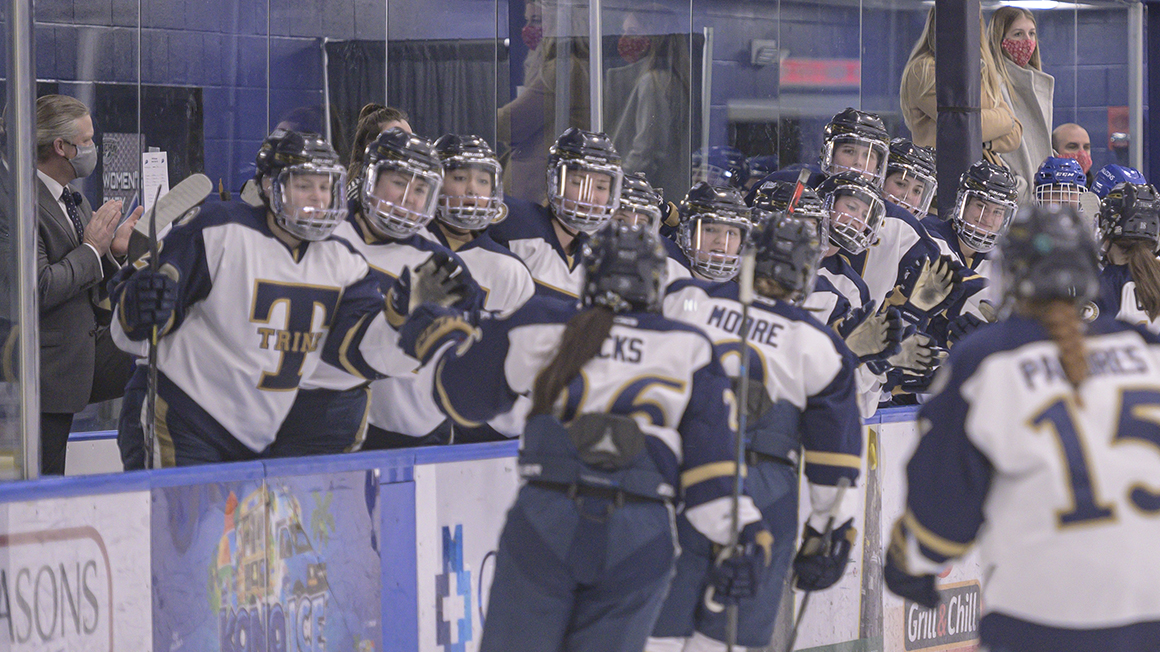 Women's Hockey Tripped up by Spartans Again