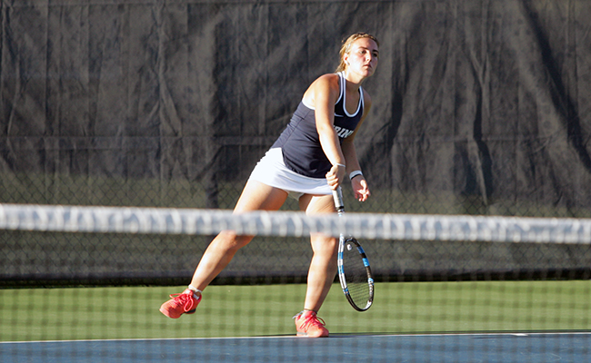 Women's Tennis Drops Close Matches in Loss to Spring Arbor