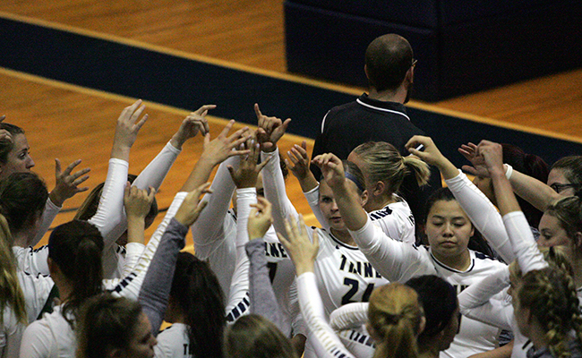 Volleyball Drops Two at Bishop Invitational