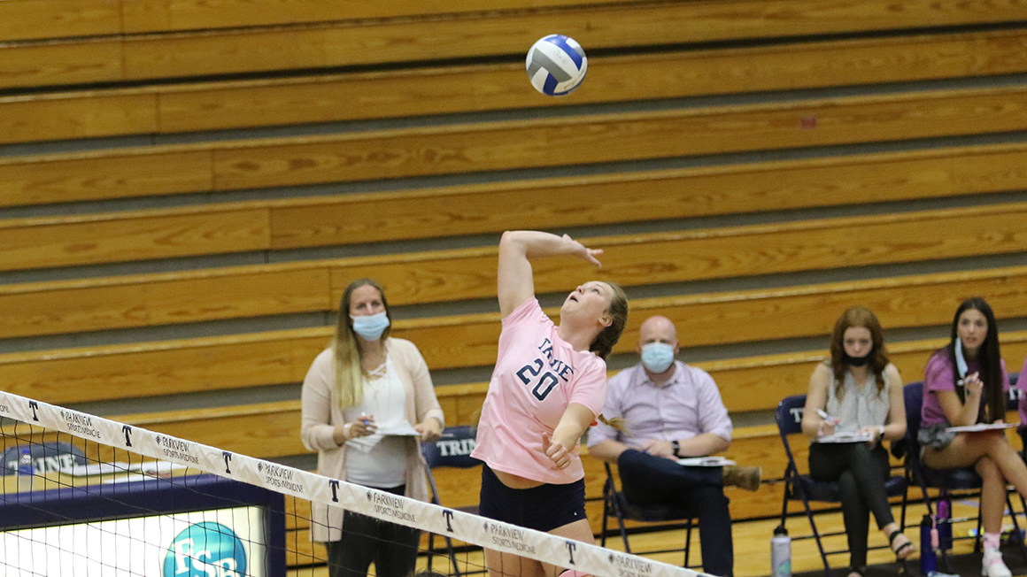 Trine Upends Saint Mary's 3-0 to Kick-Off Homecoming Weekend