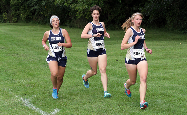 Women's Cross Country Places 15th at Louisville