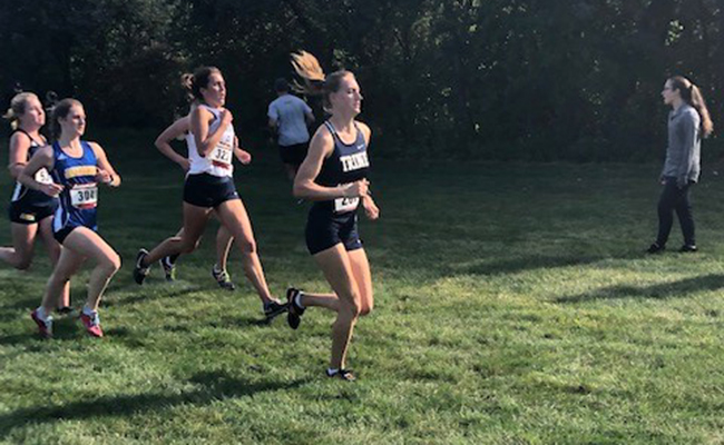 Trine Women's Cross Country Runs at Louisville Cross Country Classic