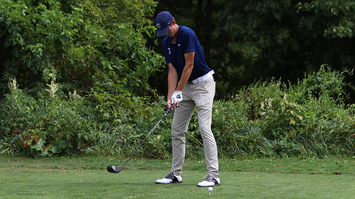 Men's Golf Finishes Fourth in Final Jamboree of Fall