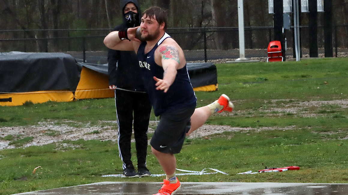 Men's Track and Field Wraps-Up Competition at Gina Relays
