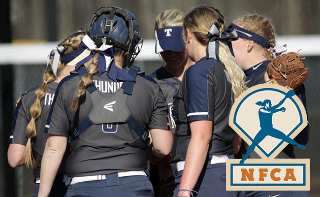 Softball Remains in Top Ten of NFCA Poll