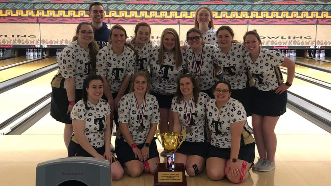 Women's Bowling Wins First AHBA Championship