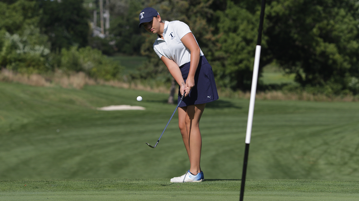 Women's Golf Ends Season at Calvin Invitational