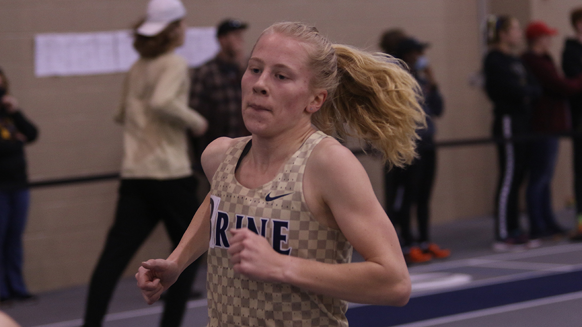 Women's Track and Field Competes at UINDY